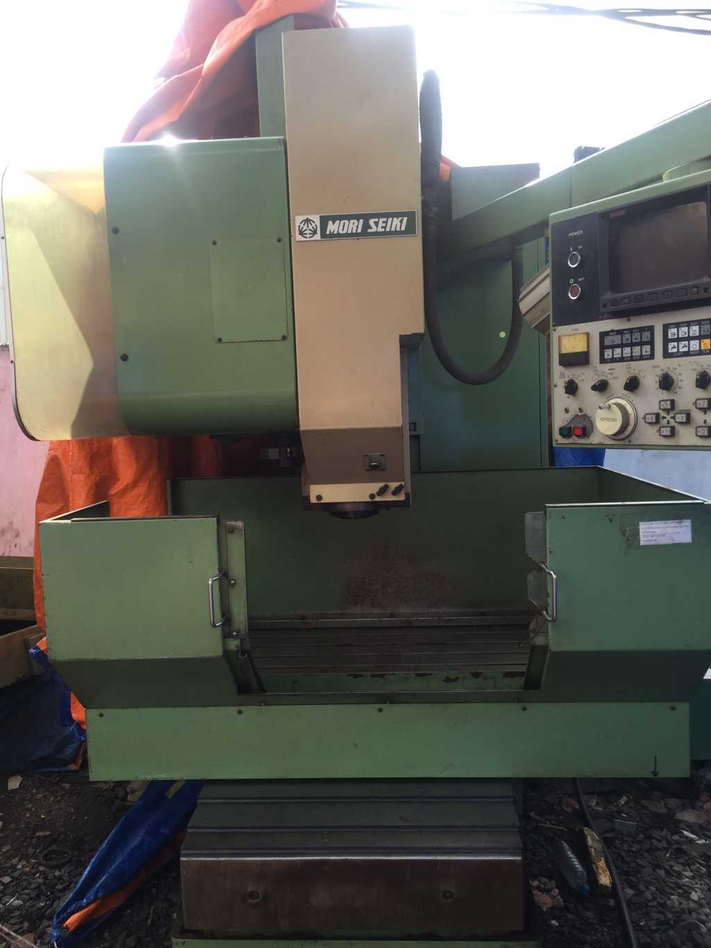 Phay CNC MORI SEIKI MV-Junior